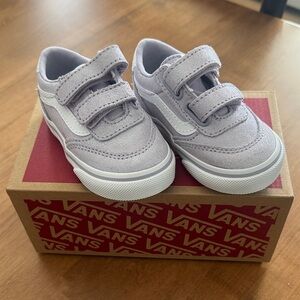 Vans Kids Sneakers in Sparkle Purple NWT